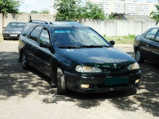 Renault Laguna 1 поколение [рестайлинг]