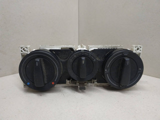 блок управления печки / климат-контроля Volkswagen Polo 4 поколение 2003, 1J0819045F