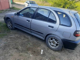 Nissan Almera N15