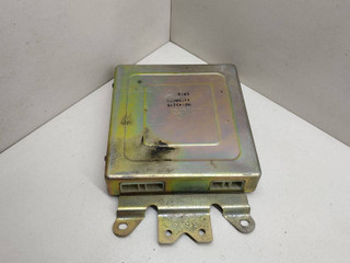 блок управления двигателем Mitsubishi Colt 3 поколение 1991, 1.5 л., бензин, MD145275, E2T56072