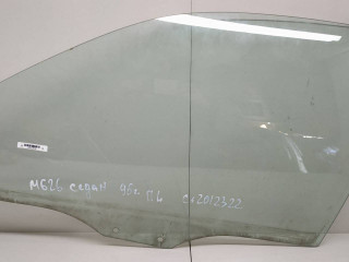 стекло двери передней левой Mitsubishi Carisma 1 поколение 1998