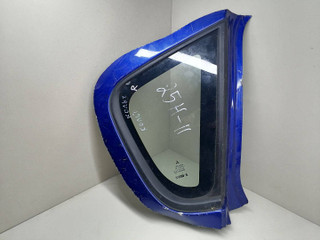 стекло кузовное боковое правое Mitsubishi Colt 6 поколение (Z20/Z30) 2006