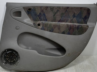 обшивка двери задняя правая Citroen Xsara Picasso 1 поколение 2001, 2.0 л., HDi, RHY (DW10TD), дизель, 5МКПП, серебристый, минивэн, передний привод, 94631392GW