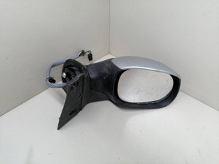 зеркало наружное правое Peugeot 1007 1 поколение 2007, 1.6 л., HDi, 9HZ (DV6TED4), дизель, 5МКПП, серебристый, хетчбэк 3 дв., передний привод, 815312