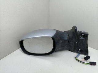зеркало наружное левое Peugeot 1007 1 поколение 2007, 1.6 л., HDi, 9HZ (DV6TED4), дизель, 5МКПП, серебристый, хетчбэк 3 дв., передний привод, 8153WQ