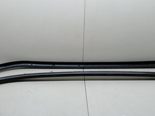 роликовая направляющая Peugeot 1007 1 поколение 2007, 1.6 л., HDi, 9HZ (DV6TED4), дизель, 5МКПП, серебристый, хетчбэк 3 дв., передний привод, 9649405480