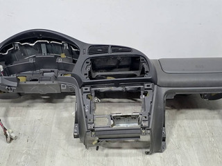 панель передняя салона (торпедо) Mitsubishi Colt 5 поколение (CJO) CJ1A 1997, 1.3 л., i, 4G13 (12V), бензин, 5МКПП, голубой металлик, хетчбэк 3 дв., передний привод, MR756079