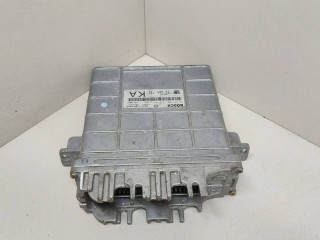 блок управления двигателем Opel Vectra B [рестайлинг] 2000, 0281001335, 90464735