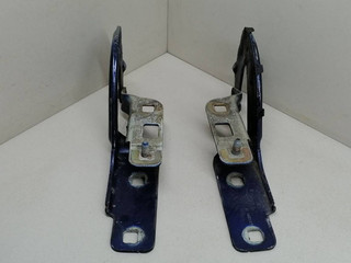 петля капота Renault Megane 1 поколение DA0F 1997, 1.6 л., i, K7M 702, бензин, 5МКПП, синий, купе, передний привод, 7700834370, 7700834369