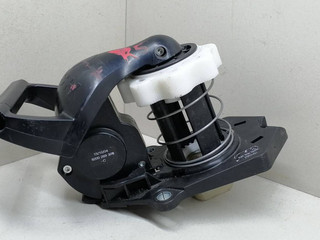 крепление запаски Renault Modus 1 поколение JP0J 2004, 1.4 л., i, K4J 770, бензин, 5МКПП, красный, хетчбэк 5 дв., передний привод, 8200269378