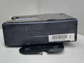 усилитель музыкальный Renault Scenic 2 поколение JM0G 2005, 1.9 л., DCi, F9Q 812, дизель, 6МКПП, серый, минивэн, передний привод, 8200205833