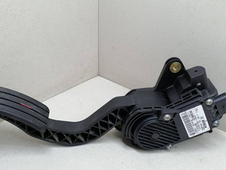 педаль Renault Laguna 3 поколение BT0A 2009, 1.5 л., DCi, K9K 780, дизель, 6МКПП, серый, хетчбэк 5 дв., передний привод, BOSCH, 0280755085, 180050001R
