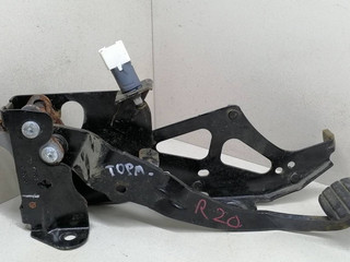 педаль тормоза Renault Scenic 2 поколение JM0G 2005, 1.9 л., DCi, F9Q 812, дизель, 6МКПП, серый, минивэн, передний привод, 8200155989E