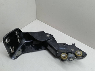 механизм сдвижной двери Peugeot 1007 1 поколение 2007, 1.6 л., HDi, 9HZ (DV6TED4), дизель, 5МКПП, серебристый, хетчбэк 3 дв., передний привод, 9033Q2