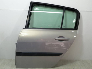 дверь задняя левая Renault Megane 2 поколение BM0B 2003, 1.4 л., i, K4J 730, бензин, 5МКПП, серебристый, хетчбэк 5 дв., передний привод, 7751473732