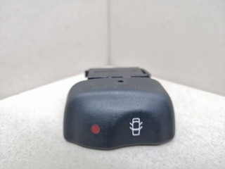 Кнопка блокировки двери Renault Megane 1 поколение DA0F 1997, 1.6 л., i, K7M 702, бензин, 5МКПП, синий, купе, передний привод, 7700841242, 7700845438