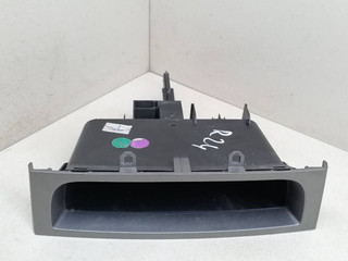 вещевой ящик центральной консоли Peugeot 308 1 T7 2007, 1.6 л., HDi, 9HZ (DV6TED4), дизель, 5МКПП, синий, хетчбэк 5 дв., передний привод, 9659920777