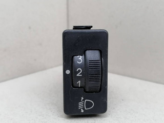 кнопка корректора фар Citroen Xsara Picasso 1 поколение 2001, 2.0 л., HDi, RHY (DW10TD), дизель, 5МКПП, серебристый, минивэн, передний привод, 9637249977