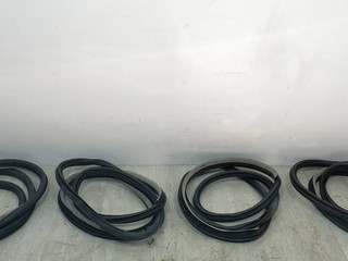 уплотнитель двери Renault Laguna 3 поколение BT0A 2009, 1.5 л., DCi, K9K 780, дизель, 6МКПП, серый, хетчбэк 5 дв., передний привод, 808330001R, 769240001R