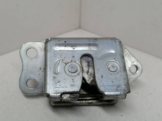 замок багажника Toyota Yaris P1 2000, жёлтый