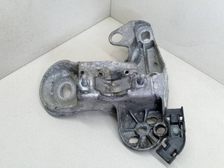 кронштейн двигателя Volkswagen Passat B5 3B5 1997, 1.9 л., TDi, AHU, дизель, 5МКПП, серебристый, седан, передний привод, 4B0199352A