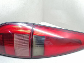 фонарь задний левый Renault Laguna 1 поколение 1998, 2.2 л., TD, G8T 752, дизель, 5МКПП, серый, универсал, передний привод, 7701040958