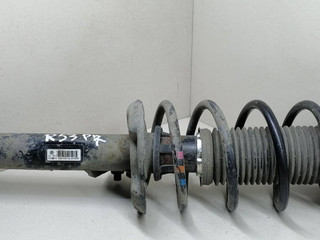 стойка передняя правая Skoda Octavia 2 поколение (A5) 1Z 2005, 1.9 л., TDi, BJB, дизель, 5МКПП, бежевый, хетчбэк 5 дв., передний привод, 1K0413031BF