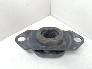 подушка крепления КПП Renault Megane 2 поколение [рестайлинг] 2006, 1.6 л., i, K4M 812, бензин, 5МКПП, бежевый, универсал, передний привод, 8200352881