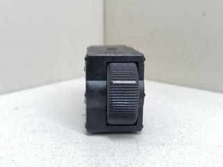 кнопка корректора фар Mitsubishi Space Star 1 поколение 1999, LK04001000