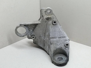 кронштейн КПП Volkswagen Passat B5 3B5 1997, 1.9 л., TDi, AHU, дизель, 5МКПП, серебристый, седан, передний привод, 8D0399114S