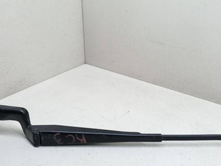 щеткодержатель (поводок стеклоочистителя, дворник) Volkswagen Polo 3 поколение 1998, 1.4 л., i, APQ, бензин, 5МКПП, зелёный, хетчбэк 5 дв., передний привод, 6N1955409