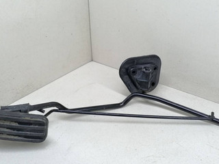педаль Renault Laguna 1 поколение 1998, 2.2 л., TD, G8T 752, дизель, 5МКПП, серый, универсал, передний привод, 7700842152