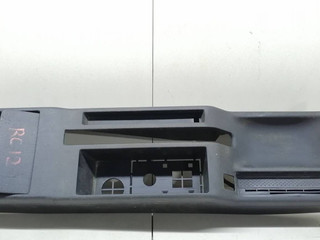 консоль салона Volkswagen Passat B5 3B5 1997, 1.9 л., TDi, AHU, дизель, 5МКПП, серебристый, седан, передний привод, 3B0863319C