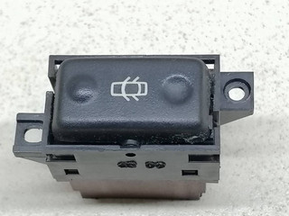 Кнопка блокировки двери Renault Safrane 1 поколение [рестайлинг] B54G 1999, 2.2 л., TD, G8T 740, дизель, 5МКПП, синий, хетчбэк 5 дв., передний привод, 7700846344