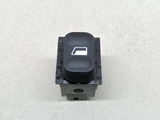 кнопка стеклоподъемника двери задней Peugeot 607 1 поколение 9D 2003, 2.2 л., HDi, 4HX (DW12TED4/FAP), дизель, АКПП, синий, седан, передний привод, 655470