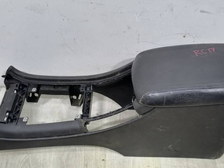 подлокотник Peugeot 607 1 поколение 9D 2003, 2.2 л., HDi, 4HX (DW12TED4/FAP), дизель, АКПП, синий, седан, передний привод, 7588LF