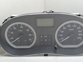 щиток приборов (приборная панель) Dacia Logan 1 поколение [рестайлинг] 2007, 1.5 л., DCi, дизель, МКПП, серебристый, универсал, передний привод, 8200752820