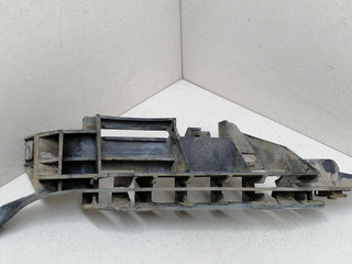 крепление ( кронштейн ) крыла Peugeot 307 1 поколение 2001, 2.0 л., HDi, RHY (DW10TD), дизель, 5МКПП, синий, хетчбэк 5 дв., передний привод, 9643074480