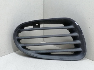рамка фары противотуманной левой Mitsubishi Carisma 1 поколение 1998, MR153416, MR153546
