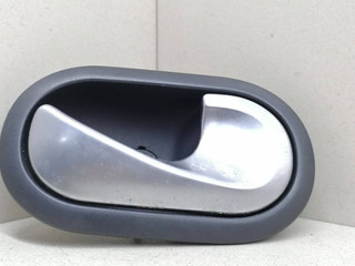 ручка внутренняя задняя правая Renault Modus 1 поколение JP0J 2004, 1.4 л., i, K4J 770, бензин, 5МКПП, красный, хетчбэк 5 дв., передний привод, 8200730863