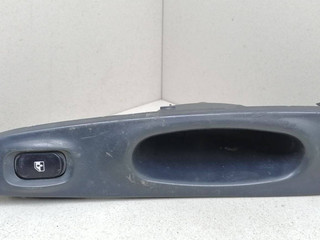 кнопка стеклоподъемника двери задней Hyundai Lantra J2 1995, 1.6 л., i, бензин, 5МКПП, зелёный, седан, передний привод, 93580-29000, DECO, 93580-29050, 93580-29100, 93580-29150