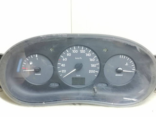 щиток приборов (приборная панель) Renault Clio 2 поколение 2000, 1.2 л., i, D7F 720, бензин, 5МКПП, серебристый, хетчбэк 5 дв., передний привод, 7700428506C, 501019100021, 09043159902, 1G5MLND9