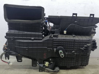 отопитель в сборе (печка) Hyundai i30 1 поколение 2010, 1.6 л., CRDi, дизель, 6МКПП, серебристый, хетчбэк 5 дв., передний привод, 972052R120