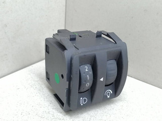 кнопка корректора фар Renault Scenic 2 поколение 2005, 1.9 л., DCi, дизель, 5МКПП, зелёный, минивэн, передний привод, 8200121805B, 88020005