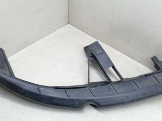 крепление бампера Renault Scenic 2 поколение 2005, 1.9 л., DCi, дизель, 5МКПП, зелёный, минивэн, передний привод, 8200183758