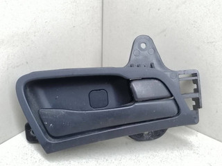 ручка внутренняя задняя правая Hyundai i30 1 поколение 2010, 1.6 л., CRDi, дизель, 6МКПП, серебристый, хетчбэк 5 дв., передний привод, 83623-FD000