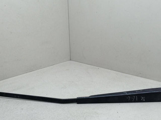 щеткодержатель (поводок стеклоочистителя, дворник) Peugeot 407 1 поколение 2007, 2.0 л., HDi, дизель, 6МКПП, синий, универсал, передний привод, 6429X5