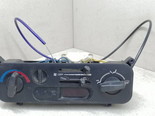 блок управления печки / климат-контроля Mitsubishi Lancer 6 поколение CB4A 1993, 1.6 л., i, 4G92 (SOHC 16V), бензин, 5МКПП, синий, седан, передний привод, MB878417