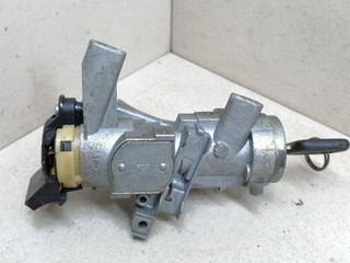 замок зажигания Mitsubishi Lancer 6 поколение CB4A 1993, 1.6 л., i, 4G92 (SOHC 16V), бензин, 5МКПП, синий, седан, передний привод, MR289334