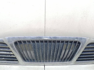 решетка радиатора Daewoo Lanos T100 1999, 1.5 л., i, бензин, 5МКПП, бордовый, хетчбэк 5 дв., передний привод, 96215294, 96215293
